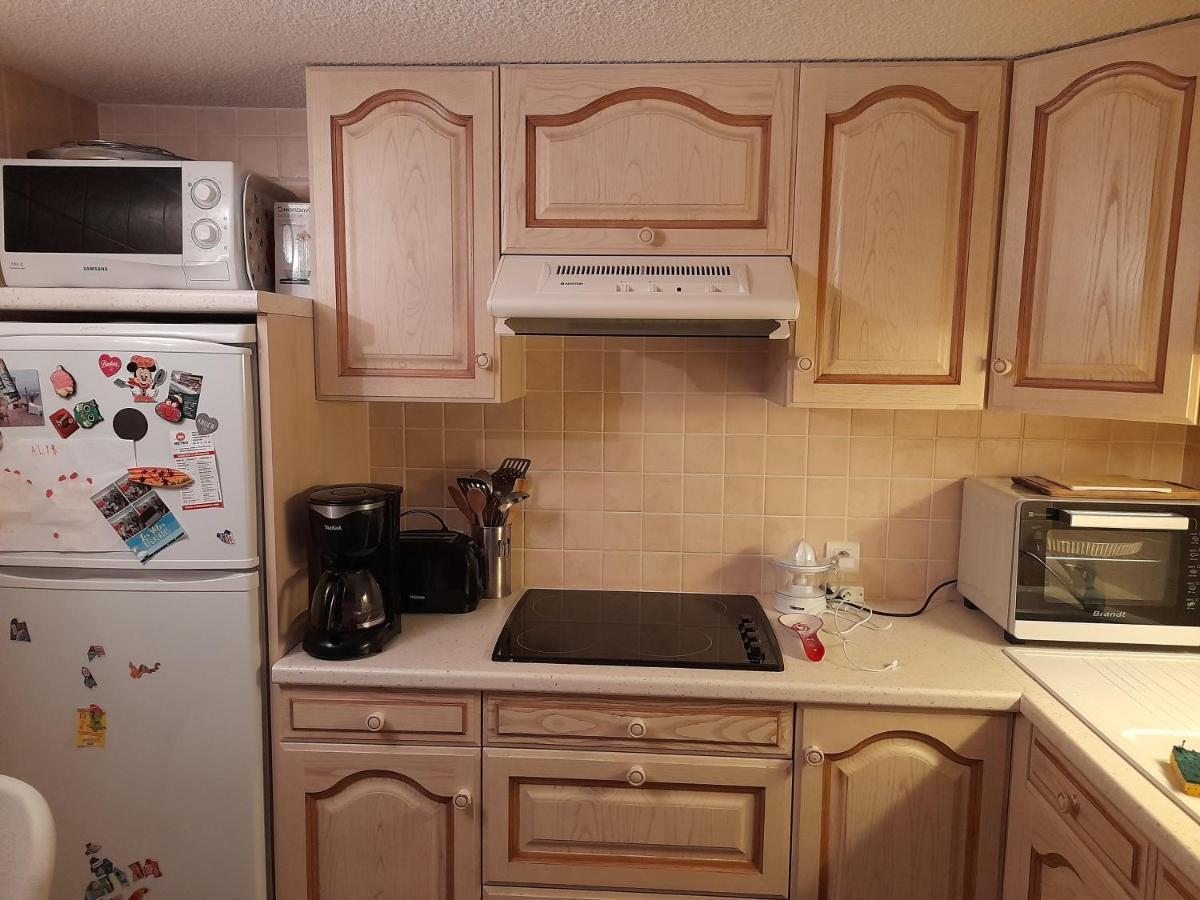 Maisonnette A Deux Pas De La Plage Dans Residence Calme Ла-Транш-сюр-Мер Экстерьер фото